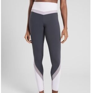 Athleta Pink & Grey 7/8 Elation Tight Powervita